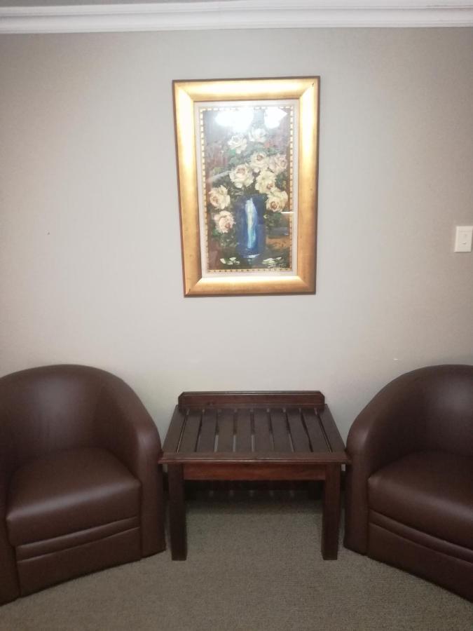 Belmont Guesthouse Блумфонтейн Экстерьер фото