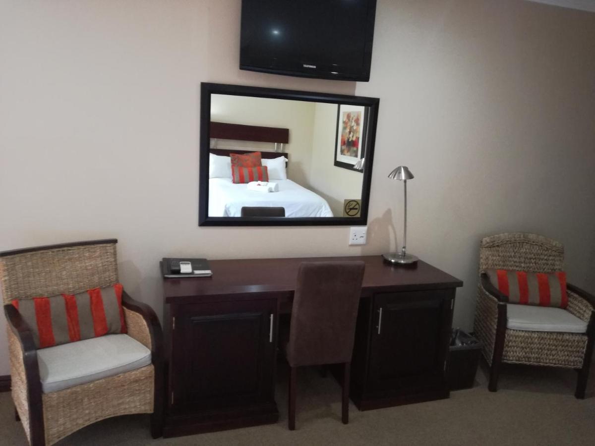 Belmont Guesthouse Блумфонтейн Экстерьер фото